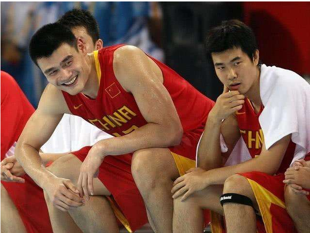 新鹏城官方：中超收官战主场vs成都票价全场60元，地点在肇庆（鹏城官宣：中超收官战主场对阵成都，全场统一票价60元，比赛地肇庆）