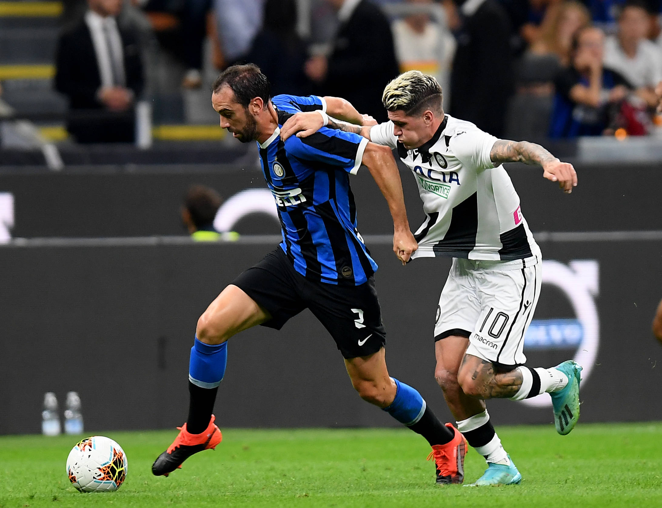 如何打破詹姆斯连续上双记录？杜兰特连续打满大约12个赛季（谁能终结詹姆斯连场得分上双纪录？杜兰特若连续满勤约12个赛季能否改写历史）