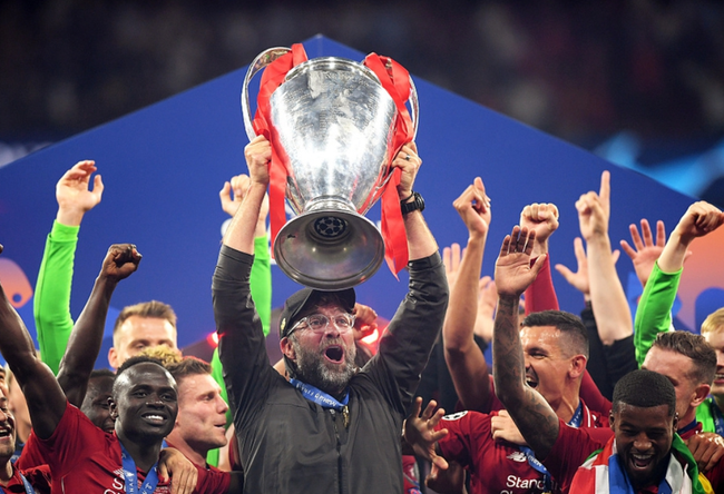 歌名应景，著名歌唱家波切利在世界杯抽签仪式演唱《今夜无人入眠》（波切利亮相世界杯抽签仪式，献唱应景《今夜无人入眠）